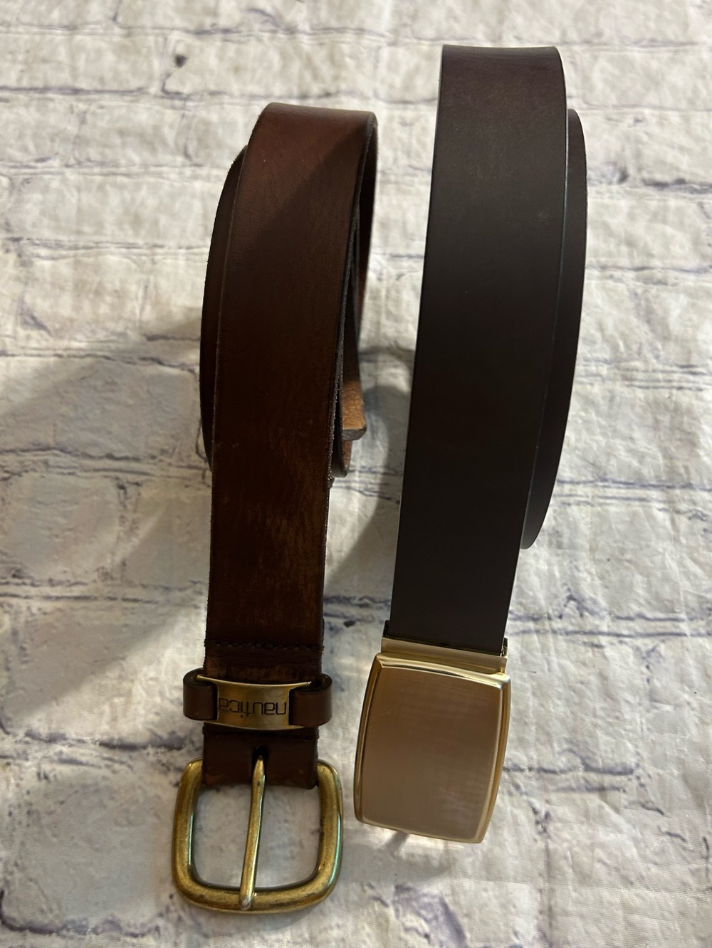 NAUTICA BROWN LEATHER GOLD TONE HARDWARE & VEGAN REVERSIBLE BLACK &BROWN BELTS